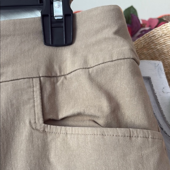 5 for $25! Terra & Sky Mid Rise Straight-Leg Capri Dress Pant Size 2X (20-22 W) - Picture 6 of 12